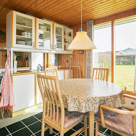Semesterbostad 6 Person Holiday In